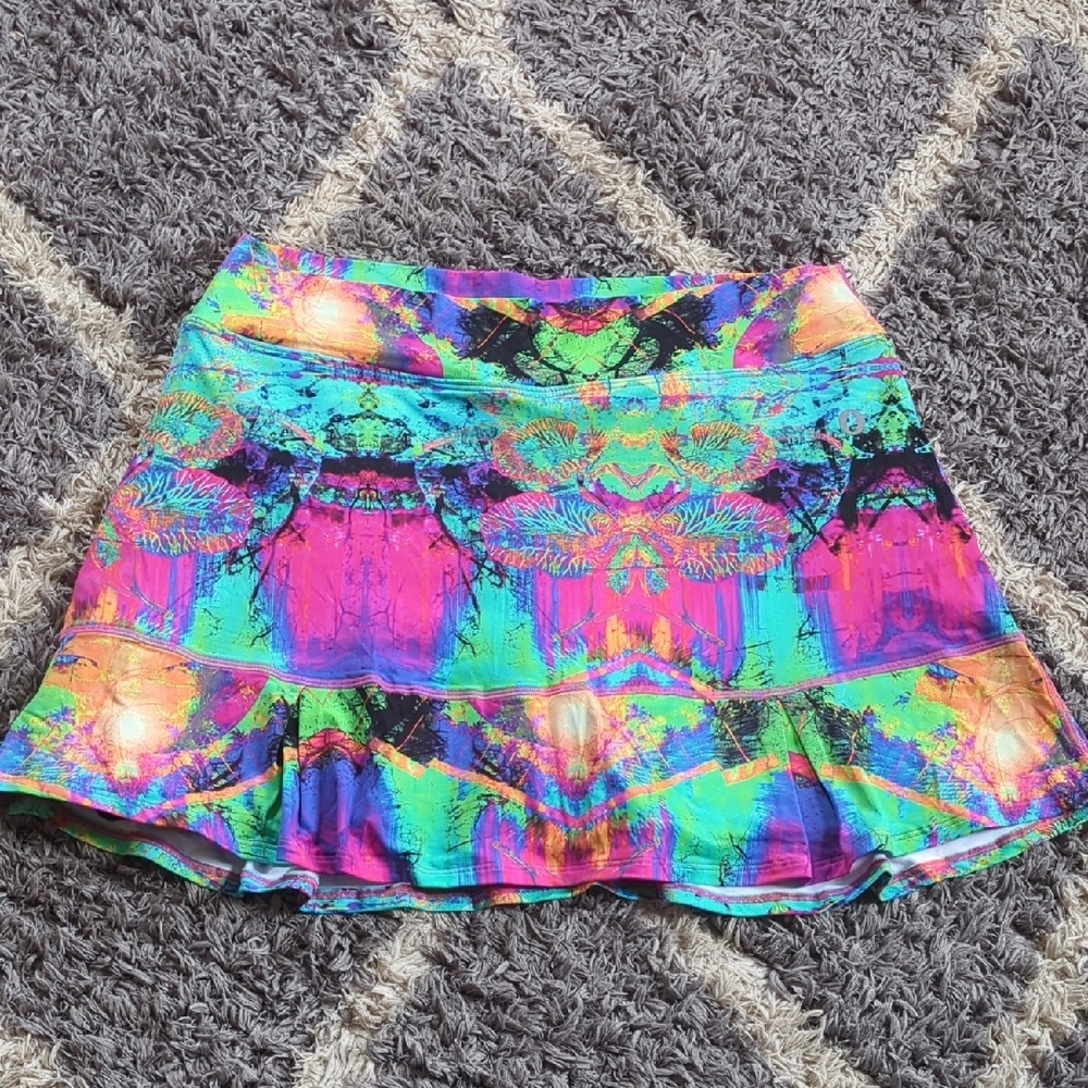 Donajo Vibrant Multicolor Ruffle Hem Athletic Skort Neon Abstract Size 3